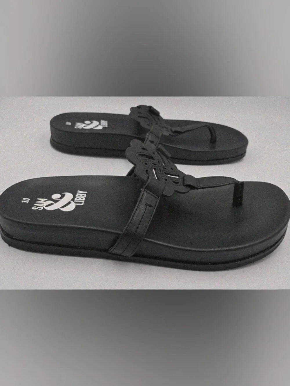 Sam & Libby Black Women's Floral Cutout Thong Sandals
